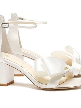 Bella Belle Zoya Ivory Bow Block Heel Bridal Shoes – size 9